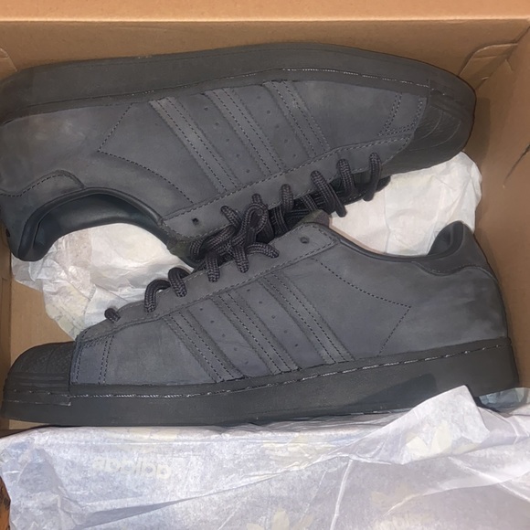 Gray Adidas Superstar - Picture 4 of 4